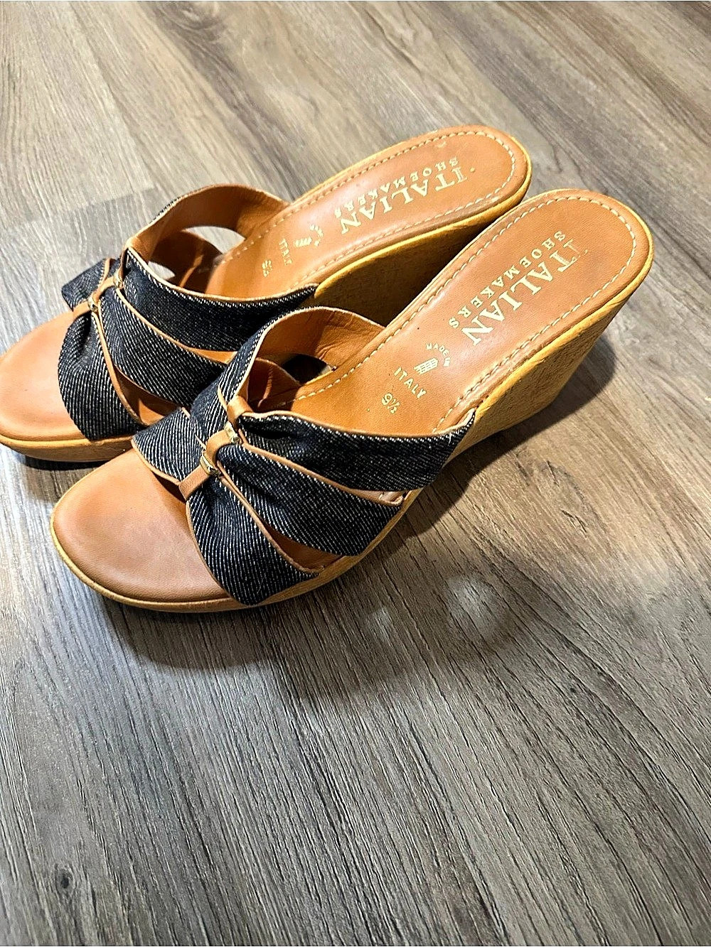 Italian Shoemakers Tan And Denim Wedge Sandals US 9.5 Preppy Casual Resort